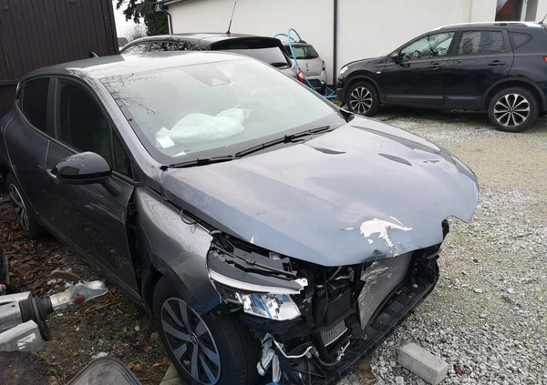 Renault Clio cena 29900 przebieg: 7000, rok produkcji 2023 z Leśna małe 22